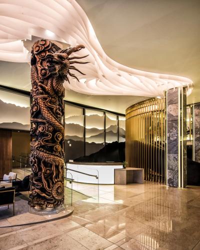 la luna inn ascend hotel collection