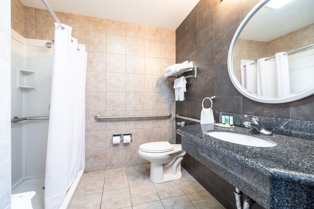 la luna inn ascend hotel collection