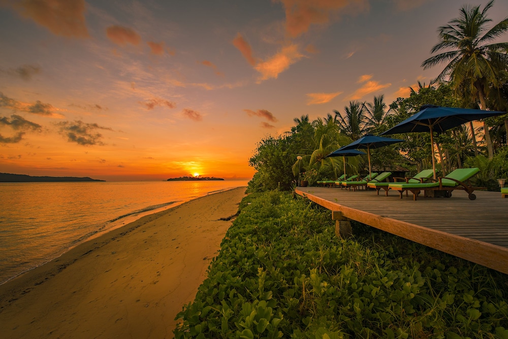 gangga island resort and spa