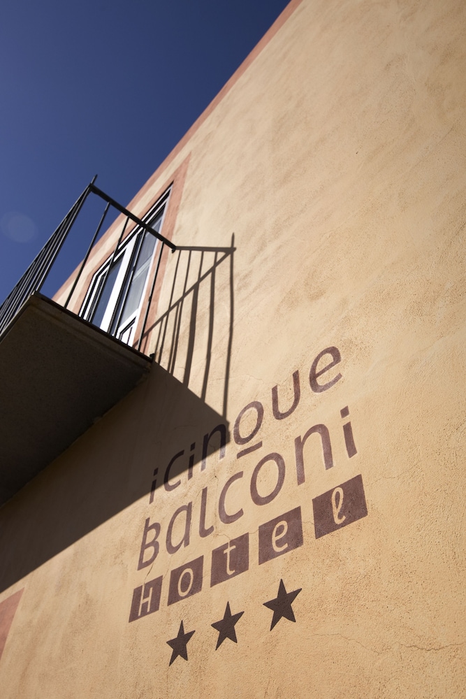 hotel i cinque balconi