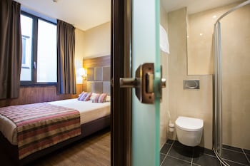 ozo hotels cordial amsterdam