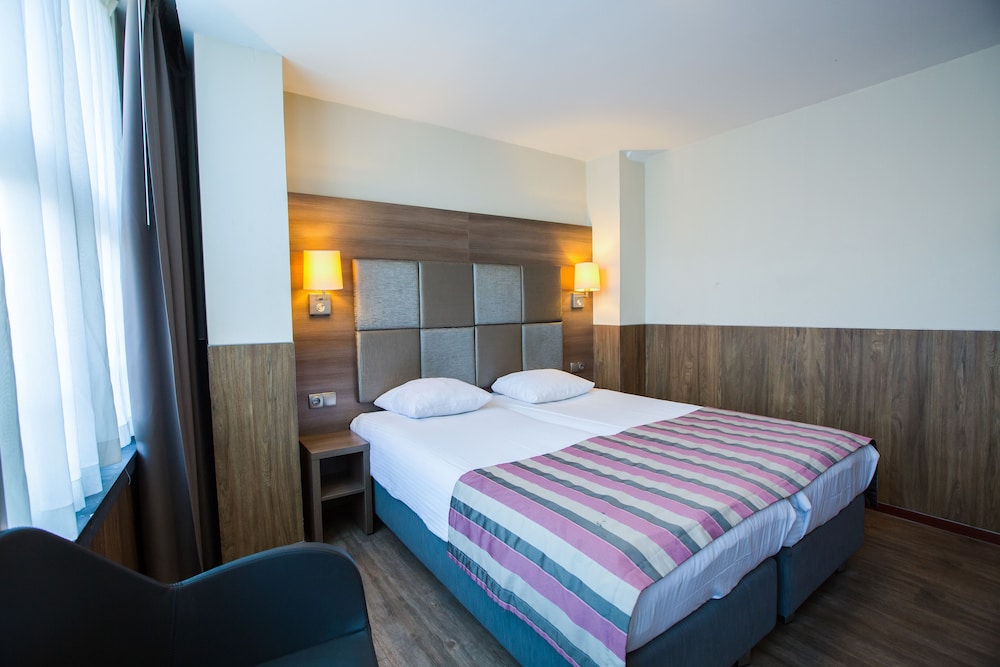 ozo hotels cordial amsterdam