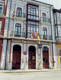 hotel puerto de llanes