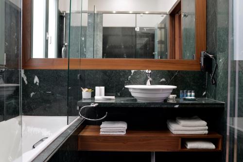 Athenaeum Eridanus Luxury Hotel,Attica>>Athens,4 star