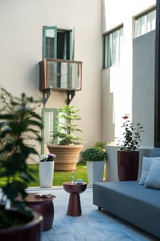 athenaeum eridanus luxury hotel