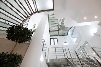 athenaeum eridanus luxury hotel