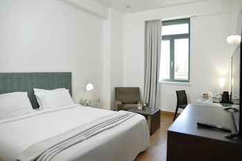 athenaeum eridanus luxury hotel