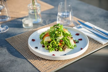 athenaeum eridanus luxury hotel