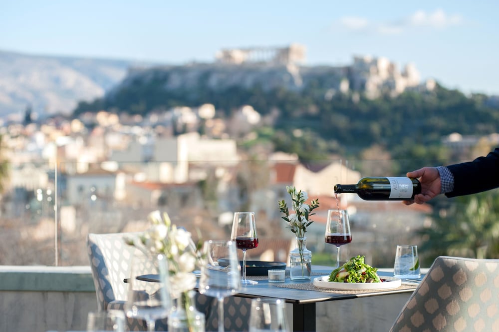 athenaeum eridanus luxury hotel