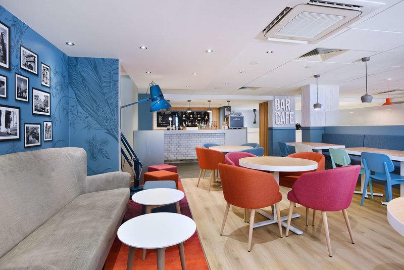 travelodge edinburgh central