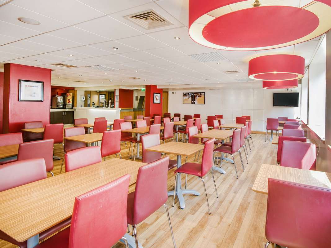 travelodge edinburgh central