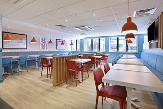 travelodge edinburgh central