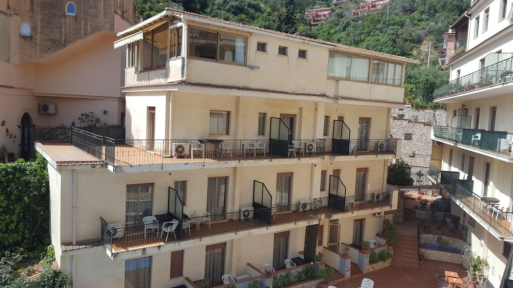 hotel soleado