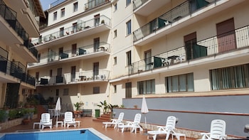 hotel soleado