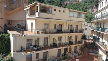 hotel soleado