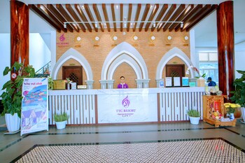 ttc resort ninh thuan unlimited access to water park