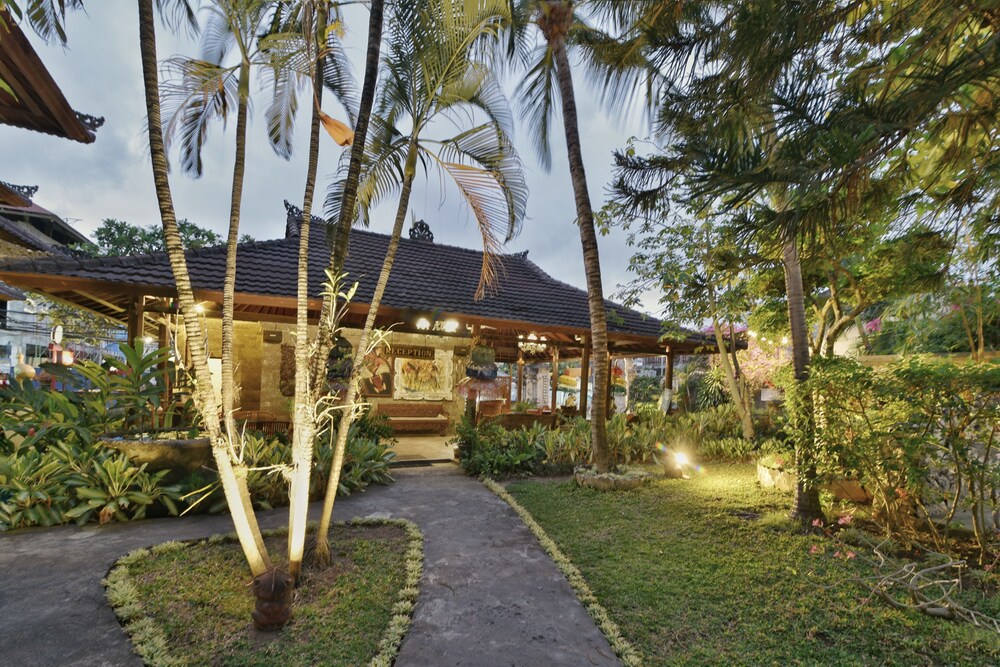 sari bunga hotel