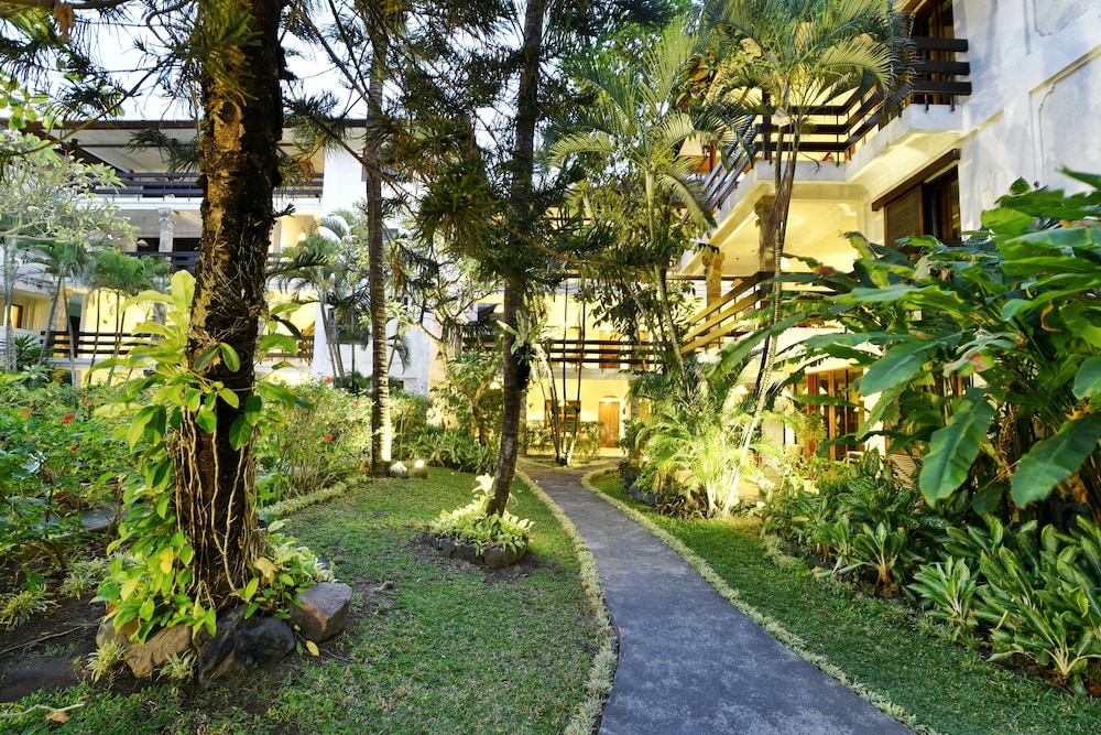sari bunga hotel