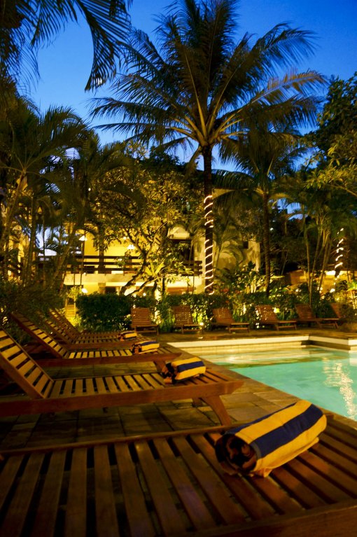 Sari Bunga Hotel,Near Double Six Beach,3 star