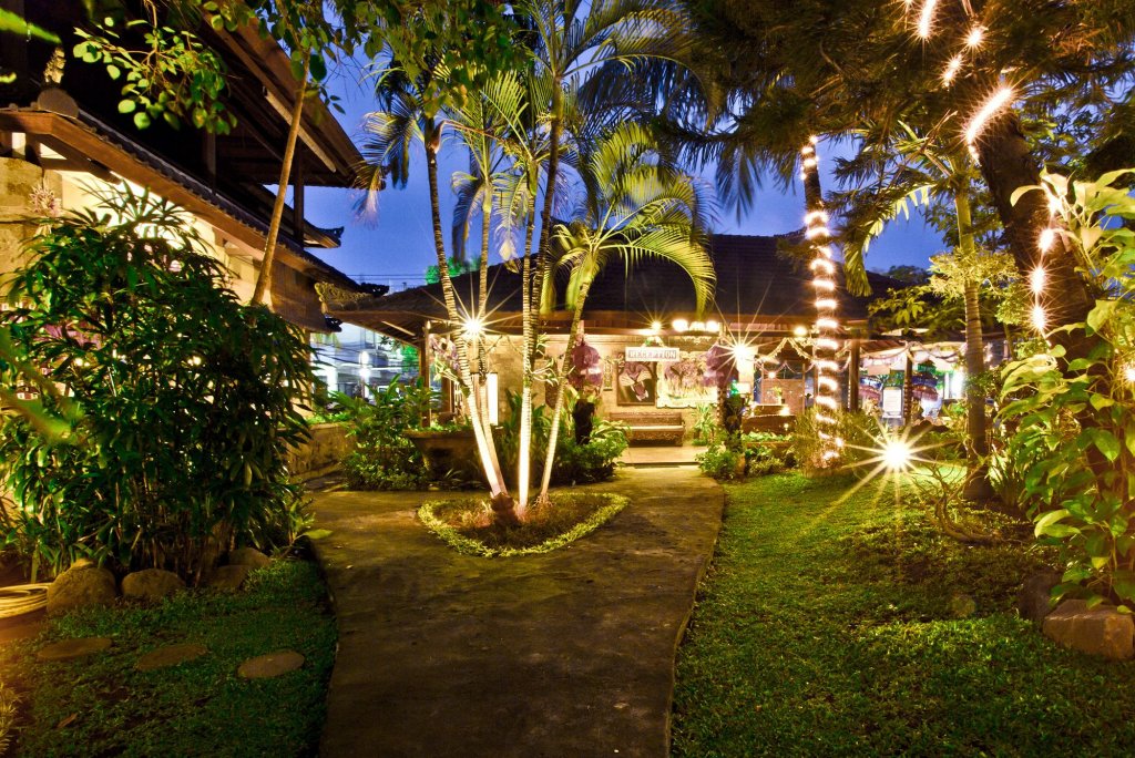 sari bunga hotel