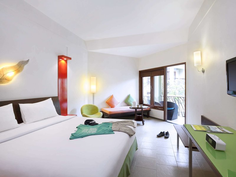 ibis styles bali legian