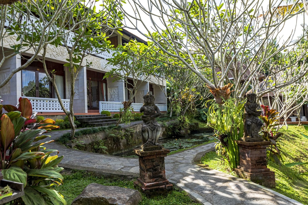 ubud sari health resort