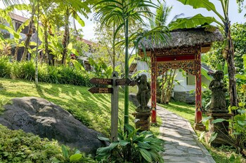 ubud sari health resort