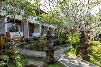 ubud sari health resort