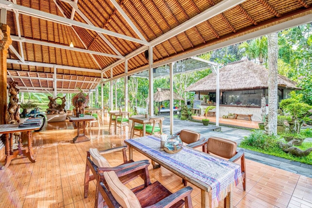 ubud sari health resort