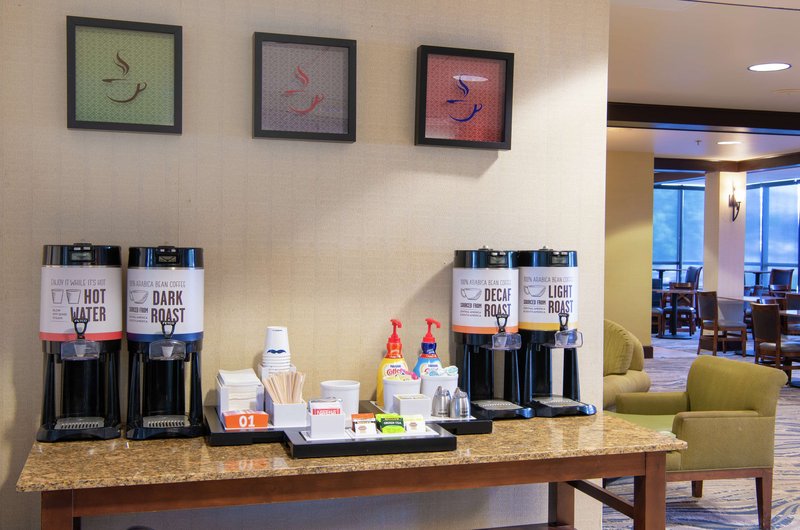 hampton inn erie south