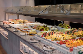 grand plaza hotel and wellness