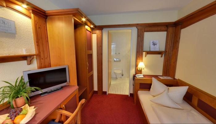 hotel augsburger hof