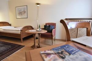 reduce hotel thermal adults only