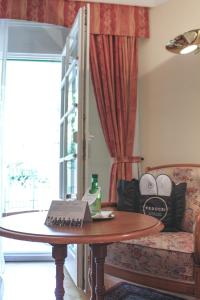 reduce hotel thermal adults only