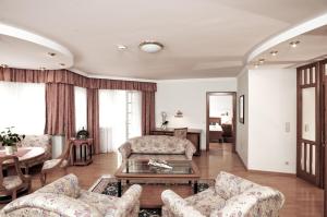 reduce hotel thermal adults only