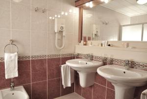 reduce hotel thermal adults only