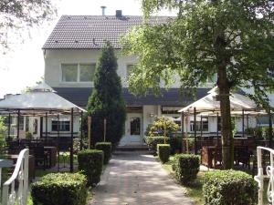 Hotel Am Stadion,Wanheimerort>>Duisburg,2 star