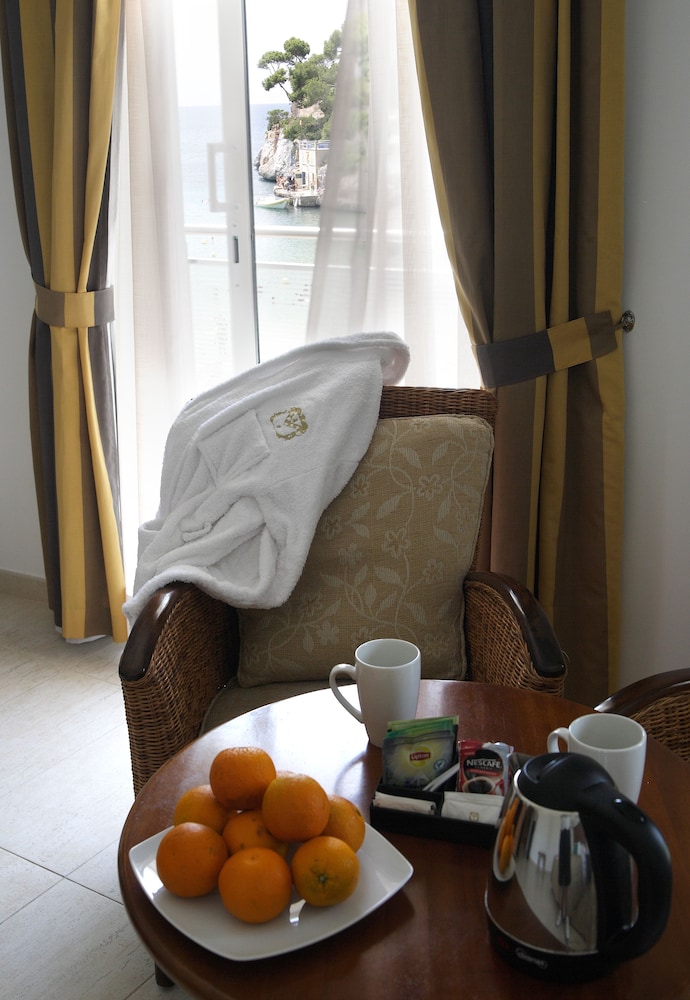 hotel apartamentos cala santanyi