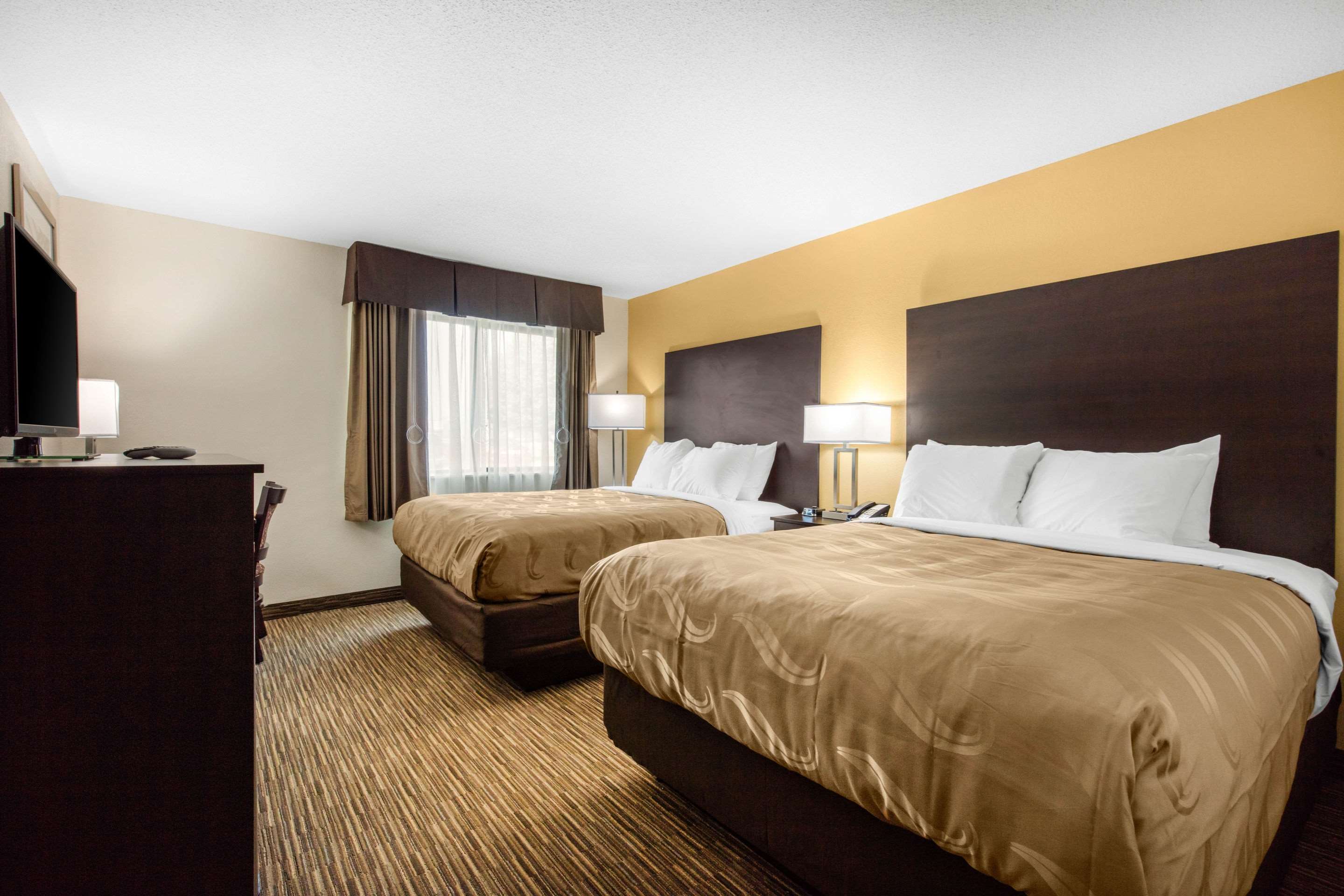 quality inn and suites metropolis i 24
