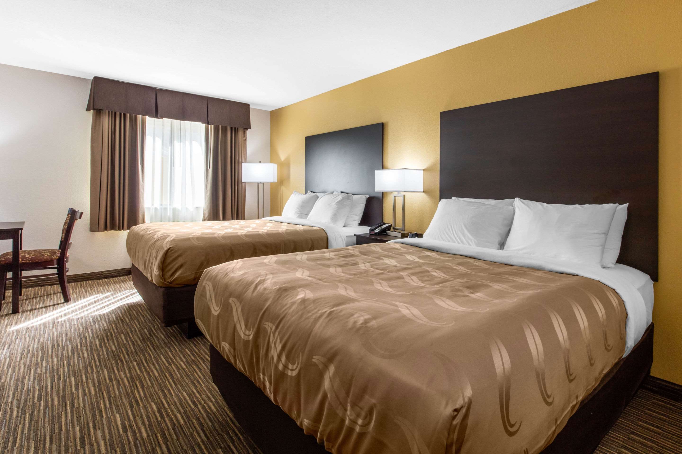 quality inn and suites metropolis i 24