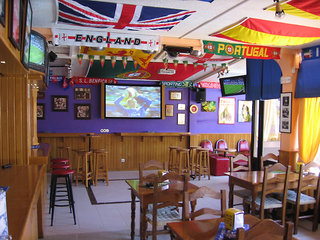 apartamentos vale de carros by umbral