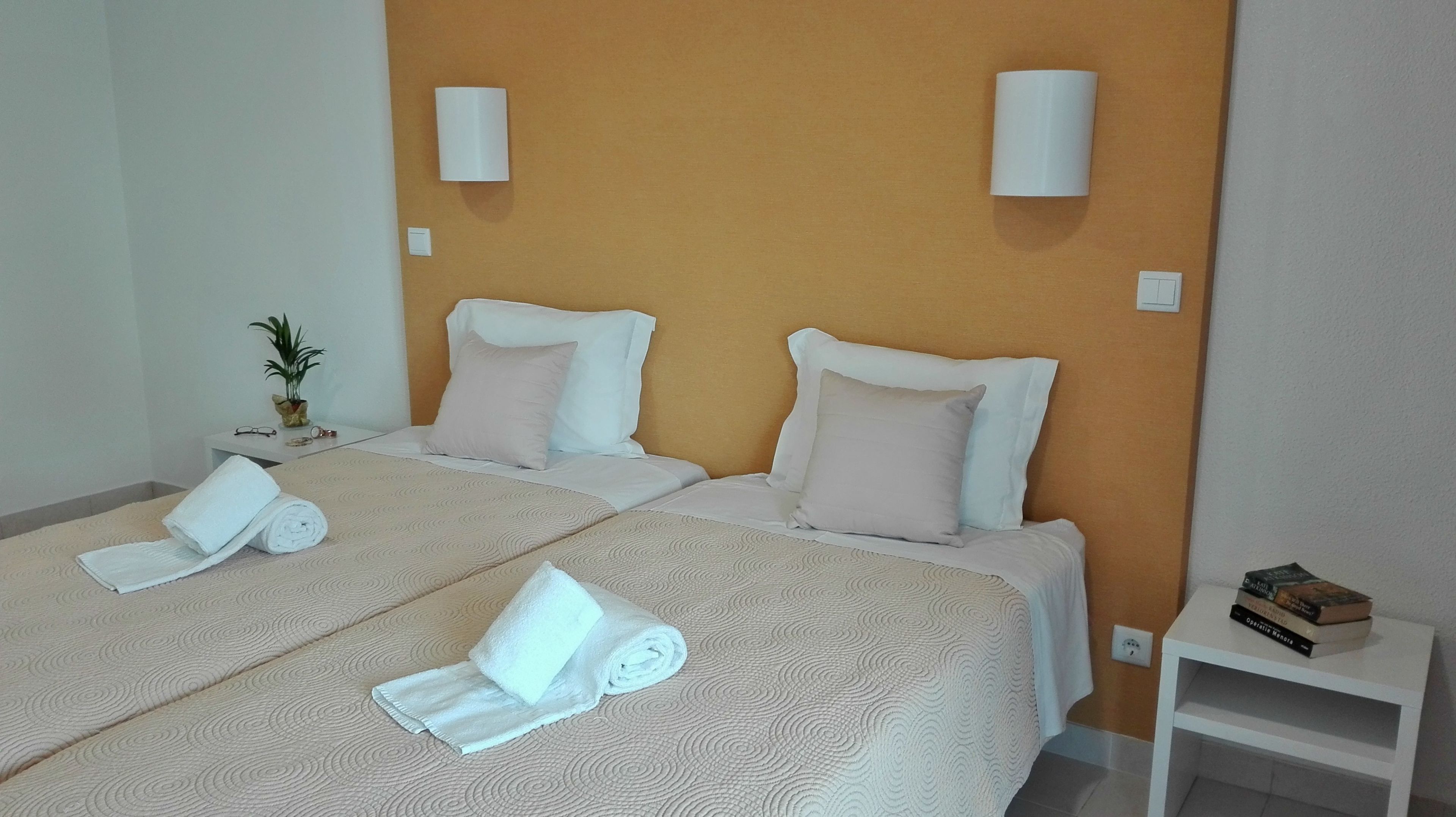 apartamentos vale de carros by umbral