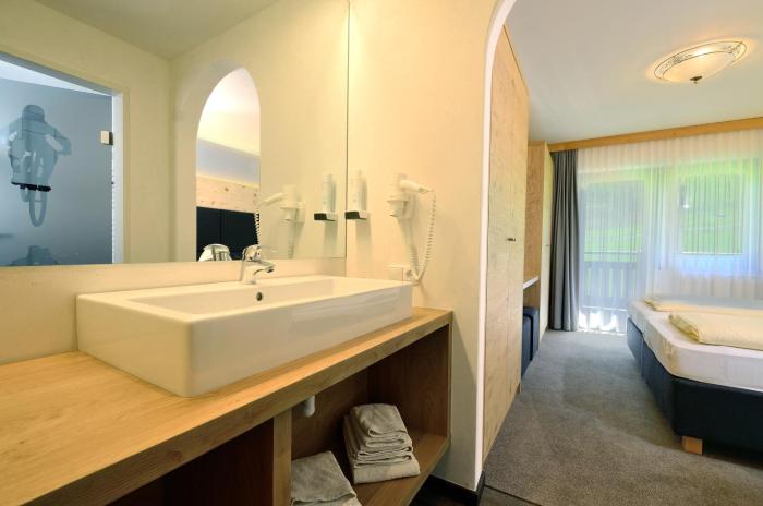 ski and bike hotel wiesenegg
