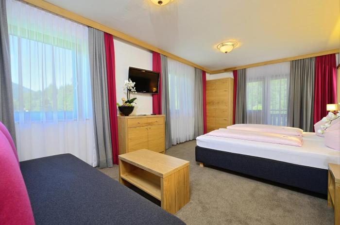 ski and bike hotel wiesenegg