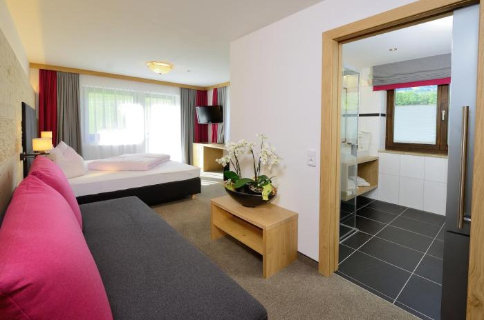 ski and bike hotel wiesenegg