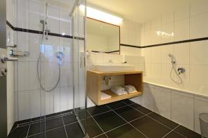 ski and bike hotel wiesenegg