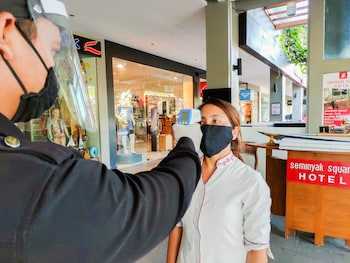 seminyak square hotel and villas