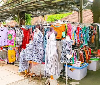 seminyak square hotel and villas