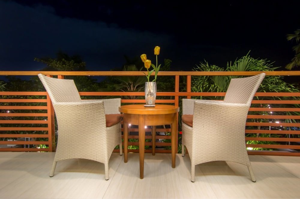 seminyak square hotel and villas