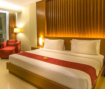 seminyak square hotel and villas